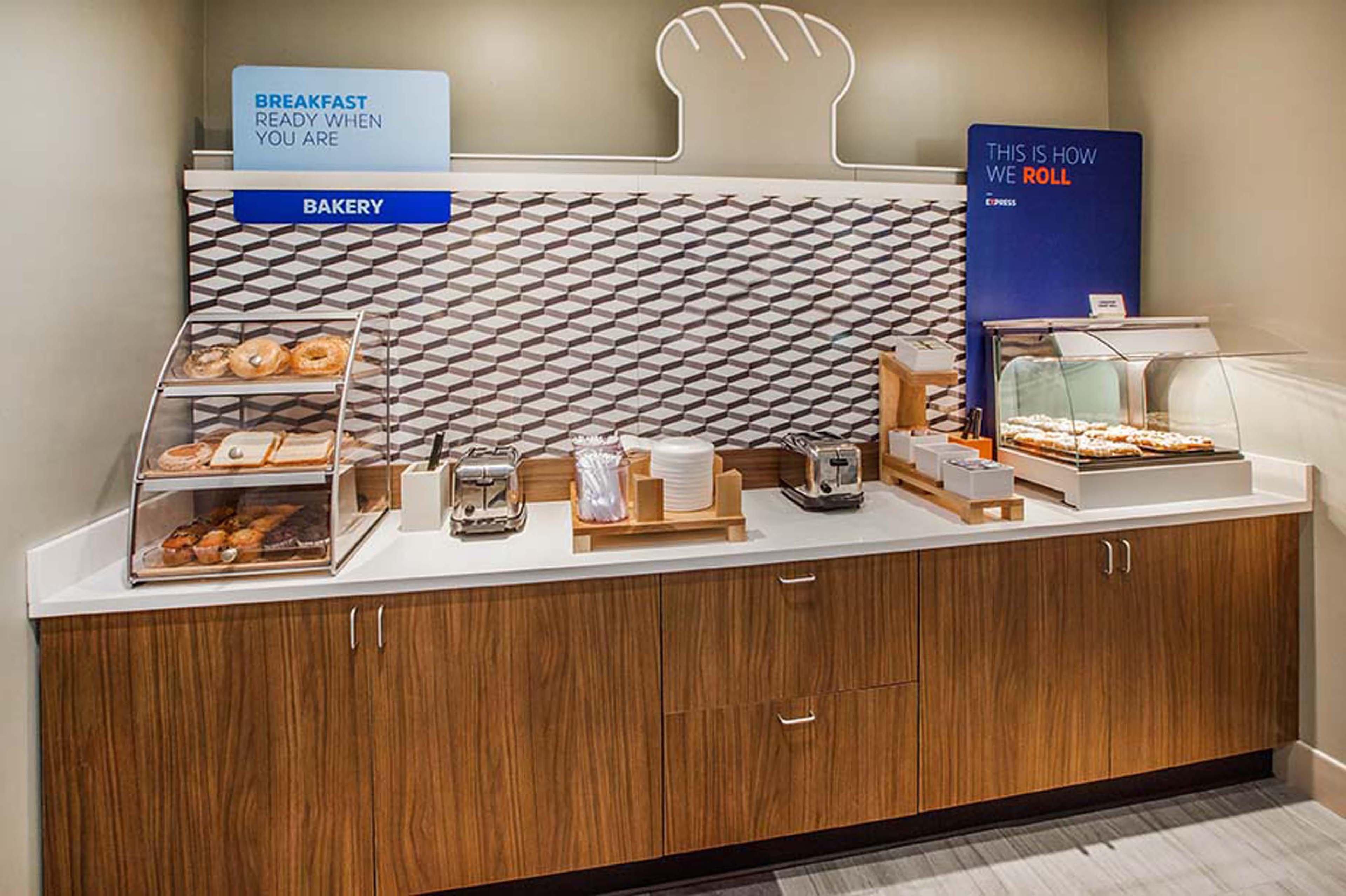 Holiday Inn Express Hotel & Suites Atlanta-Cumming By Ihg Eksteriør billede